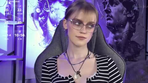 Kira online show from February 28, 2026, 12:33 am