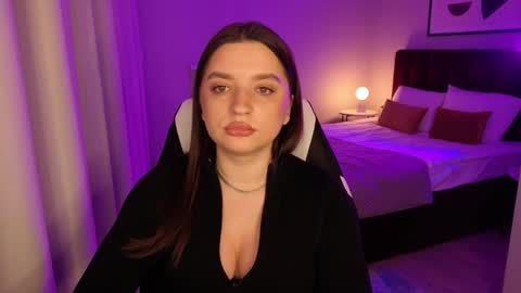 kirastorm_ online show from February 8, 2026, 1:03 pm