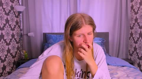 Kira online show from September 10, 2025, 12:27 pm