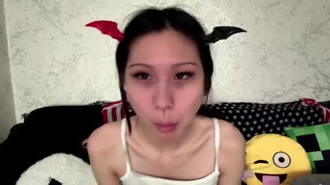 Hina online show from May 9, 2026, 12:54 pm