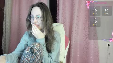 Asty online show from October 13, 2025, 3:28 am