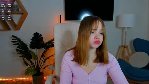 Snapshot of kiss_moon chatting on February 3, 2026, 6:57 pm Kiss Moon online show from February 3, 2026, 6:57 pm