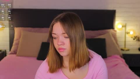 Snapshot of kiss_moon chatting on February 20, 2026, 7:10 am Kiss Moon online show from February 20, 2026, 7:10 am