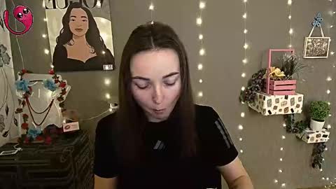 Valeria online show from March 3, 2025, 11:33 am