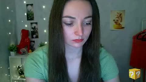 Snapshot of kiss_shy chatting on April 23, 2026, 1:24 pm Valeria online show from April 23, 2026, 1:24 pm