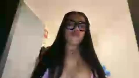 Snapshot of kissa_nam chatting on August 7, 2026, 5:20 am kissa_nam online show from August 7, 2026, 5:20 am