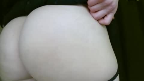 Allie online show from January 22, 2025, 10:37 pm