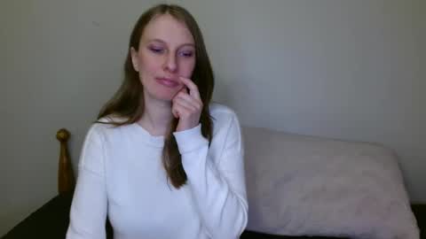 Allie online show from March 4, 2025, 10:38 pm