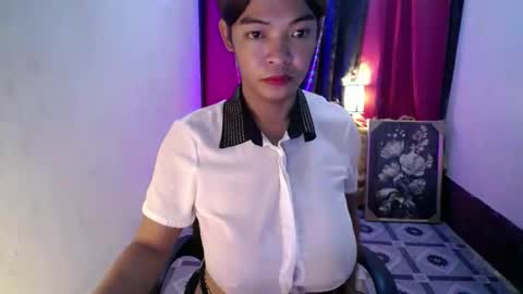 VICTORIA online show from November 12, 2025, 9:32 am