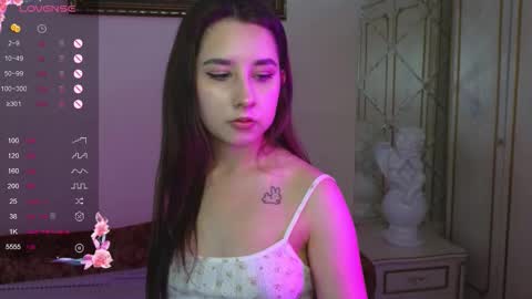 Hot Eva online show from October 9, 2025, 11:52 am