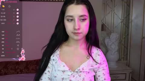 Hot Eva online show from November 26, 2025, 4:46 am