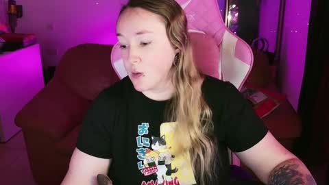 kissica online show from January 19, 2025, 5:49 pm