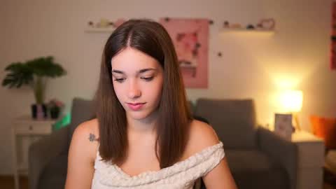 Sisi online show from October 24, 2025, 1:40 pm