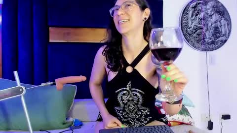 Kissing Company online show from April 10, 2026, 4:39 am