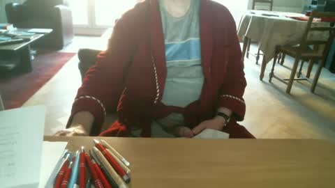 kisslog1 online show from December 26, 2024, 8:28 am