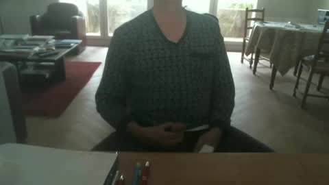 kisslog1 online show from September 14, 2025, 6:56 am