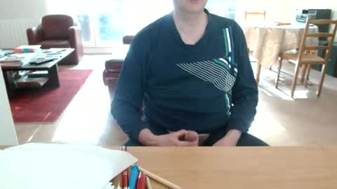 kisslog1 online show from June 7, 2026, 4:44 pm