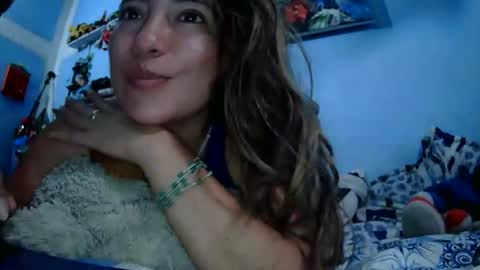 Erika paul online show from October 23, 2025, 11:42 am