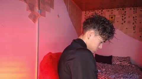 Helena and Brad online show from September 13, 2025, 3:28 am