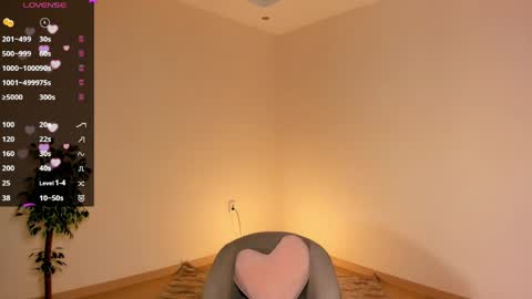 Kira online show from May 26, 2026, 9:05 am