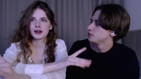 kitkatsweetspot online show from January 6, 2026, 4:32 pm