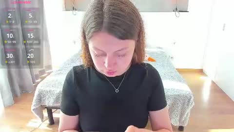 Snapshot of kitkatvel chatting on June 17, 2026, 5:43 am kitkatvel online show from June 17, 2026, 5:43 am