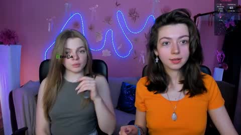 Snapshot of kitniss_dreamy chatting on April 29, 2026, 7:20 pm kitniss online show from April 29, 2026, 7:20 pm