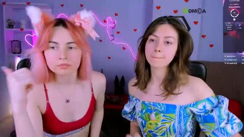 Snapshot of kitniss_dreamy chatting on June 5, 2026, 7:19 pm kitniss online show from June 5, 2026, 7:19 pm