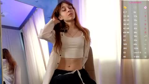 The sexy fox Kitsune online show from April 21, 2026, 6:31 am