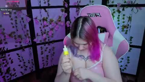 Snapshot of kitsune_little chatting on June 9, 2026, 7:25 pm kitsune_little online show from June 9, 2026, 7:25 pm