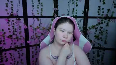 Snapshot of kitsune_little chatting on June 21, 2026, 10:23 pm kitsune_little online show from June 21, 2026, 10:23 pm