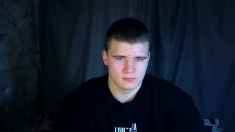 Snapshot of kittenmur chatting on January 16, 2025, 3:13 pm Vlad online show from January 16, 2025, 3:13 pm