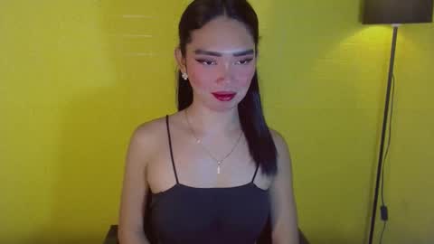 KITTY online show from September 12, 2025, 8:42 pm