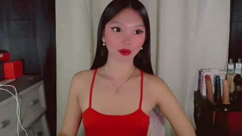 KITTY online show from April 21, 2026, 2:15 am