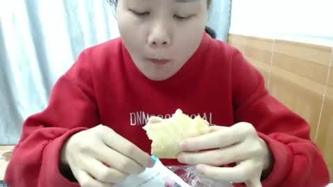 kitti_baby2x online show from November 27, 2025, 1:51 am