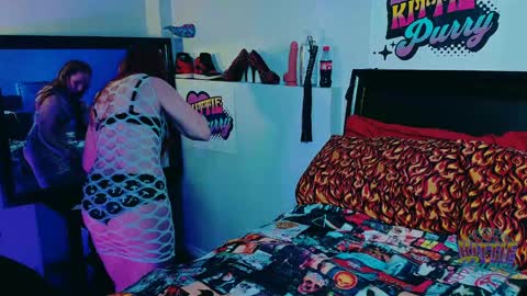 Kittie Purry online show from January 5, 2025, 4:58 am