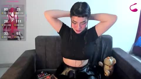 kitty__chs online show from September 29, 2025, 11:37 am