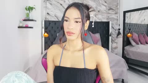 Snapshot of kitty_collins_ chatting on June 24, 2026, 11:53 am Kitty online show from June 24, 2026, 11:53 am