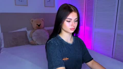 Snapshot of kitty_cut1ee_ chatting on July 21, 2026, 7:00 am kitty_cut1ee_ online show from July 21, 2026, 7:00 am