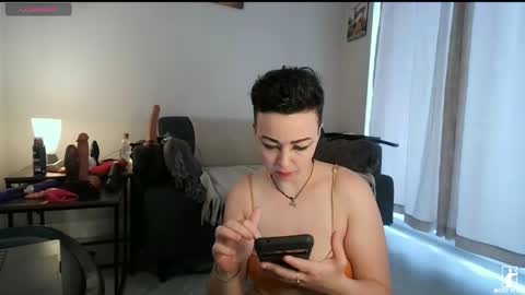 kitty_fitty29 online show from April 16, 2026, 8:31 pm