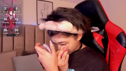 Camila online show from February 18, 2025, 2:38 am