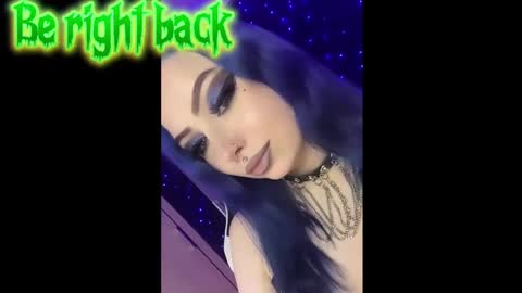 Hey  Im Ellie  if you like me and like my show give me a thumbs up hehe online show from February 27, 2025, 9:25 pm