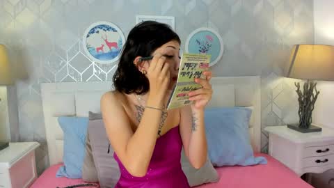 Snapshot of kitty_iris_ chatting on April 15, 2026, 11:28 am kitty iris online show from April 15, 2026, 11:28 am