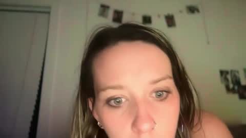 Snapshot of kitty_kat39 chatting on July 23, 2026, 9:07 am kitty_kat39 online show from July 23, 2026, 9:07 am