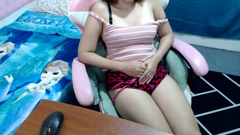 Kate online show from January 16, 2025, 6:37 pm