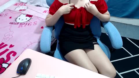 Kate online show from March 8, 2026, 2:04 am