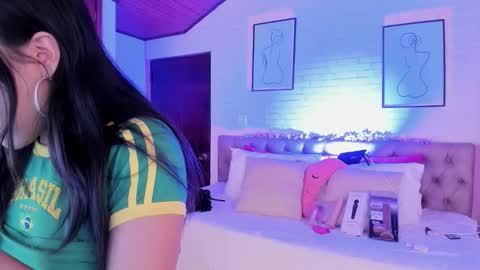 Kitty online show from March 19, 2026, 9:19 pm