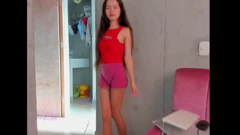 kitty rose online show from November 5, 2025, 12:16 pm