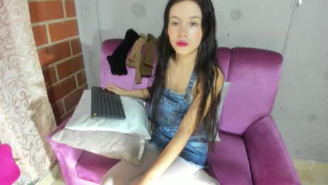 kitty rose online show from January 15, 2026, 11:04 am