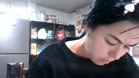 kitty_small69 online show from June 20, 2026, 3:53 am